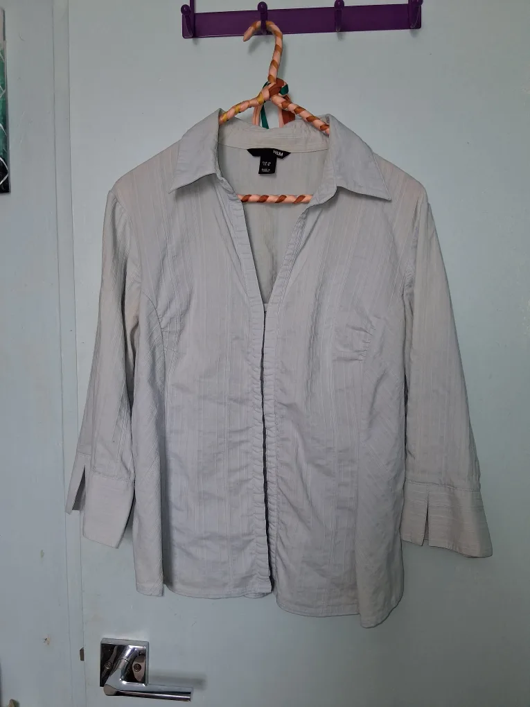 H&M Blouse - Size US 16 thumbnail