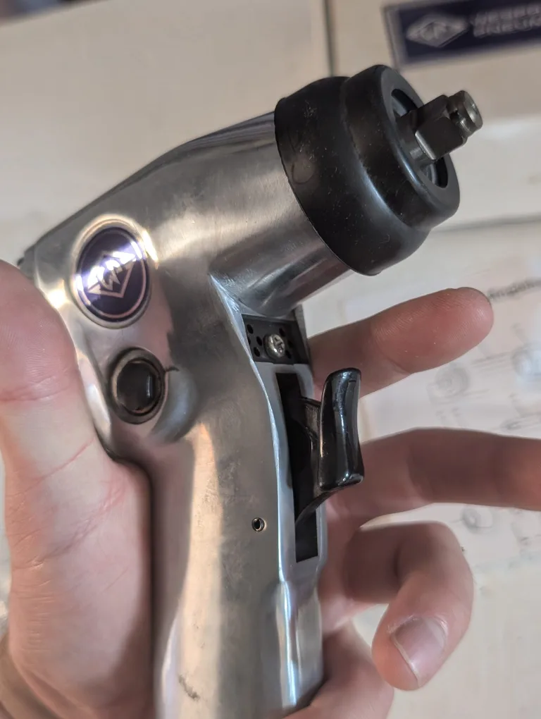 WESPRO PNEUMATIC 3/8" Anglehead Impact Wrench image indicator(4)