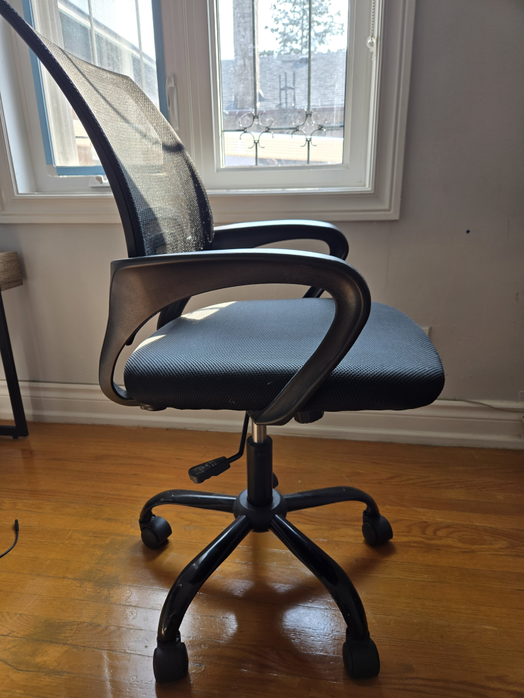Black Mesh Office Chair - photo 5
