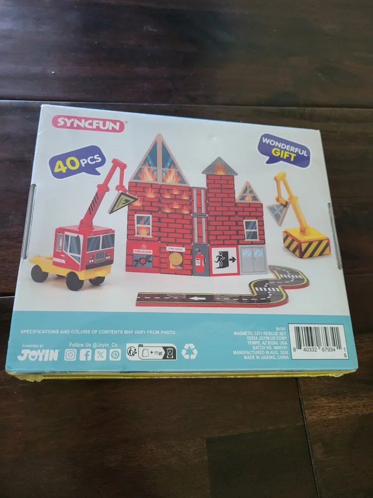 New Syncfun 40pcs Magnetic City Rescue Set image indicator(2)