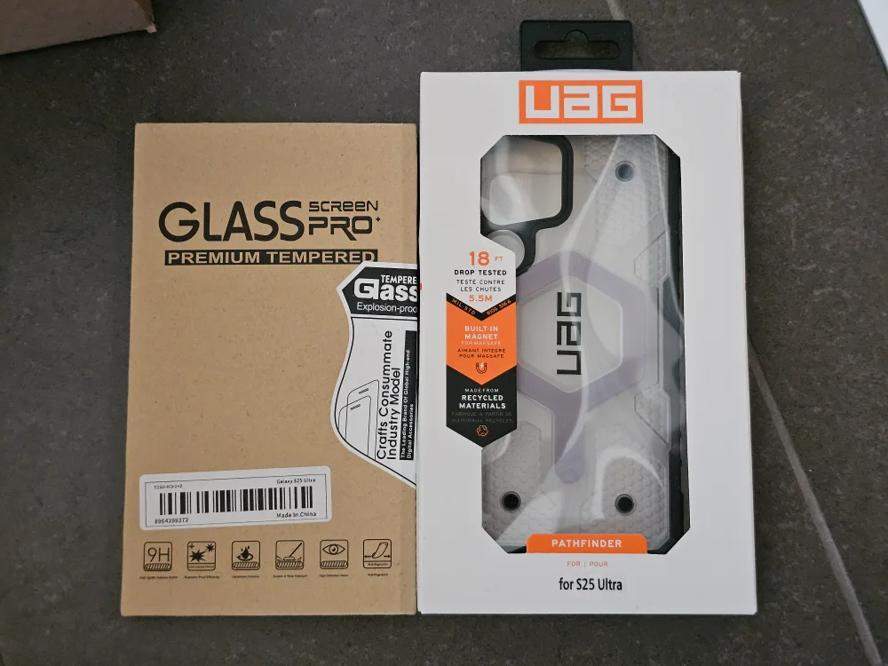 BNIB Samsung S25 Ultra Case Magnetic Magsafe Screen Protector thumbnail