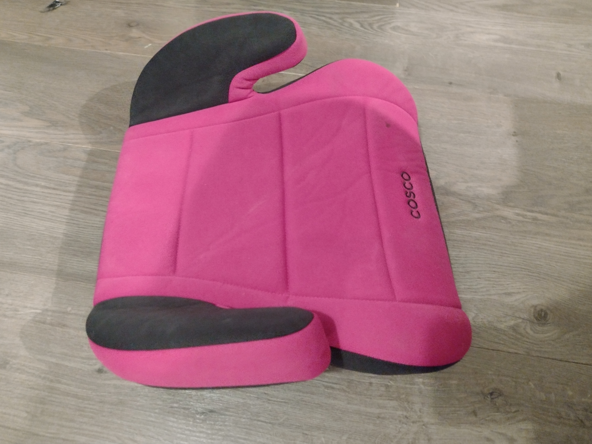 Cosco Pink Booster Car Seat - photo 3