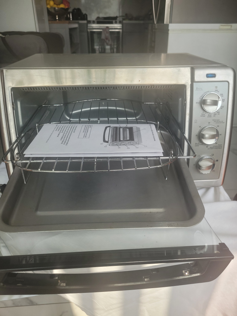 Black & Decker Convection Toaster Oven - photo 2