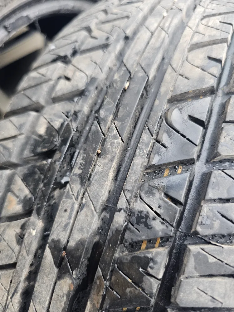 205/60/R16 motomaster awII all season tires full set image indicator(5)