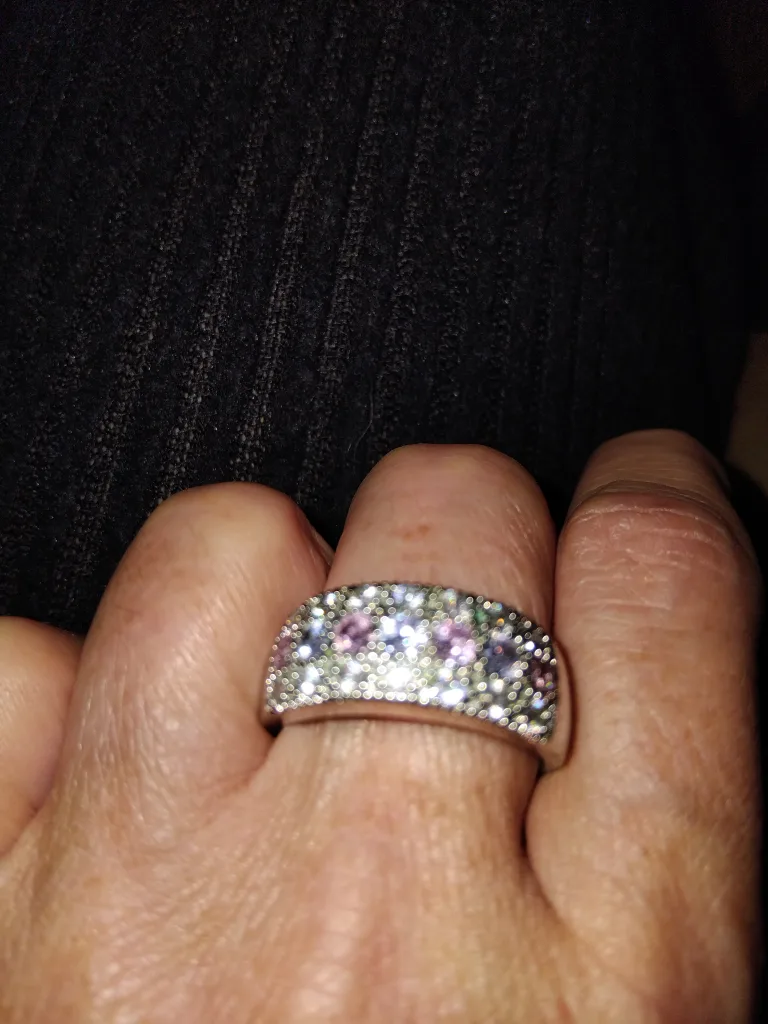 Ring with rose quartz and lavender Amethyst stones image indicator(2)