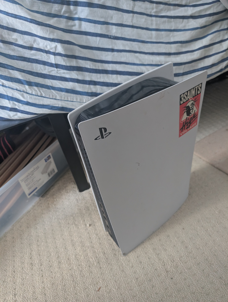 PlayStation 5 disc version. - photo 2