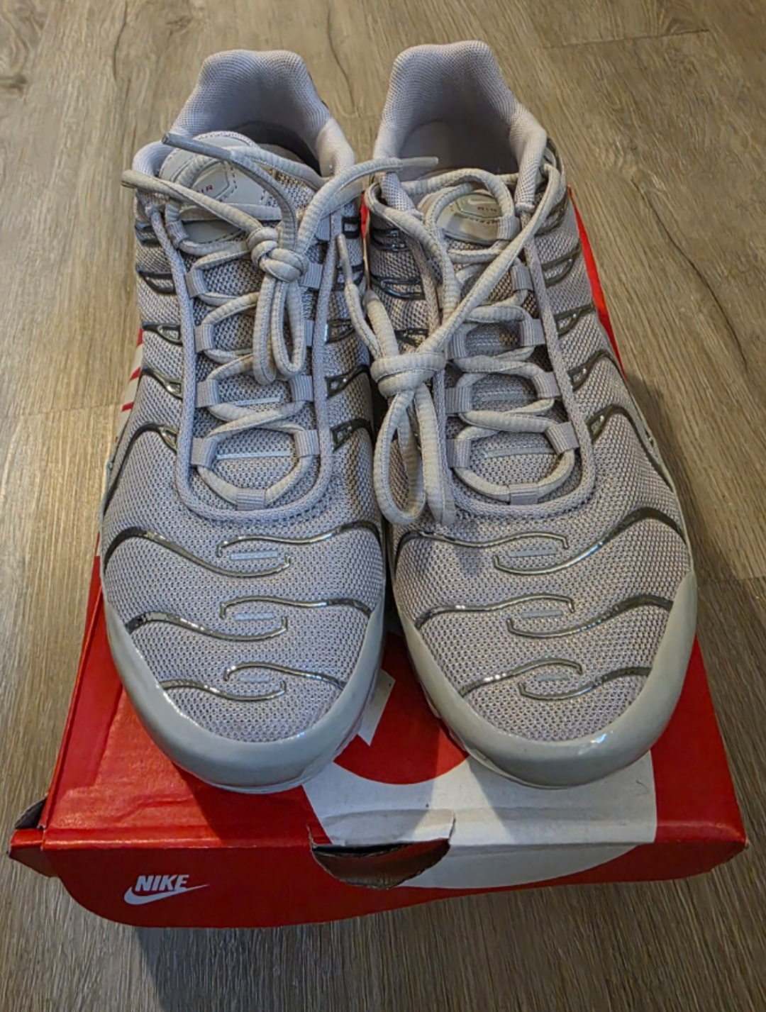 Nike Air Max Plus HF (GS) Size 6.5Y