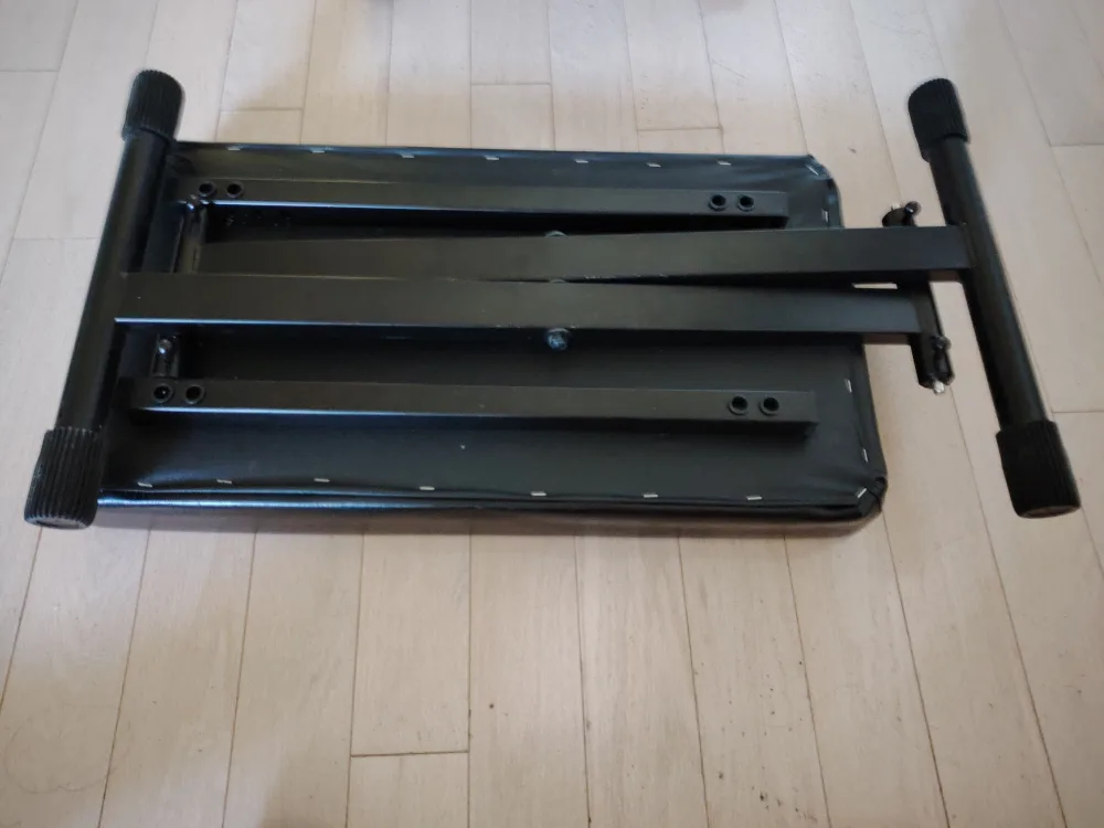 Adjustable Black Keyboard Bench image indicator(4)