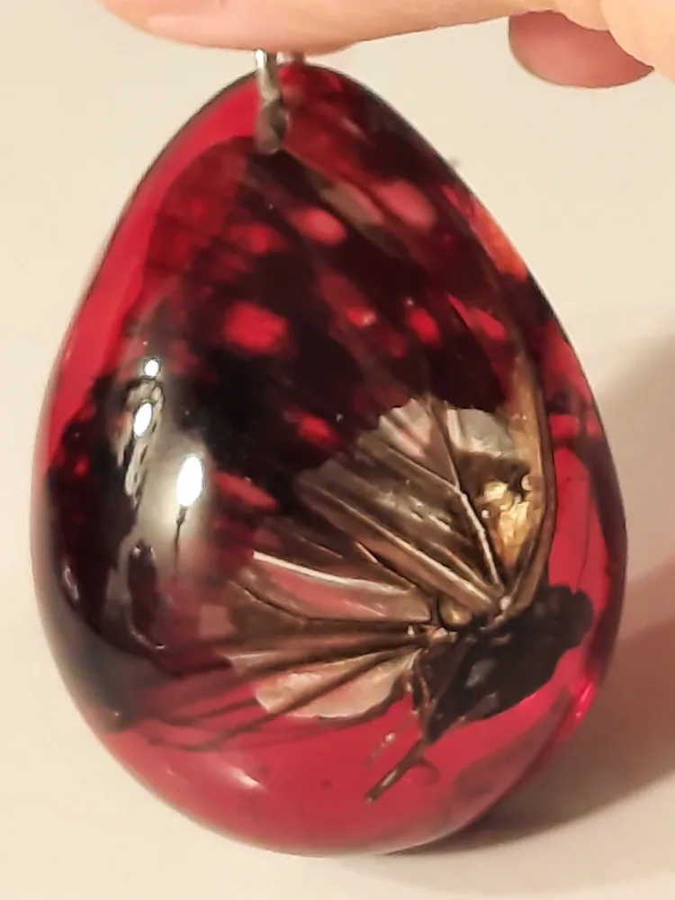 Resin Pendant Necklace with Insect image indicator(3)