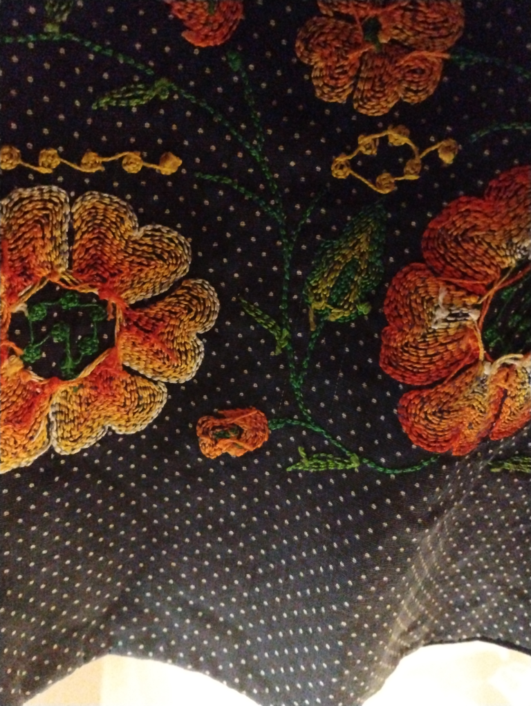 Embroidered Floral Blouse - photo 5