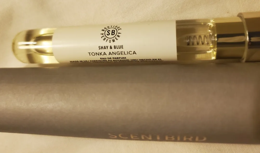 Scentbird SHAY & BLUE TONKA ANGELICA Perfume thumbnail
