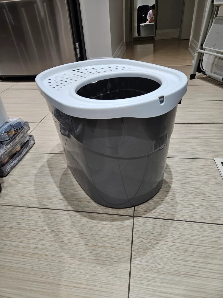 Top entry cat litter box and scoop image indicator(2)