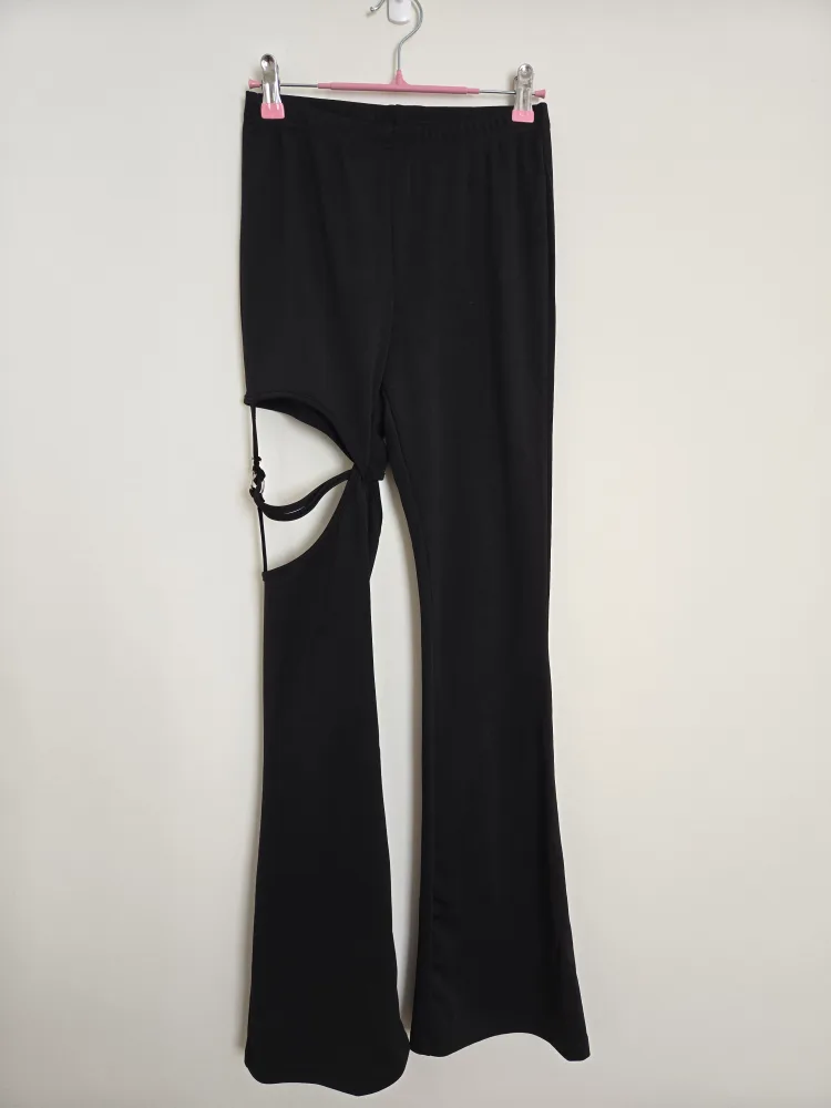 Shein Black Cut Out Flare Leggings XS image indicator(2)