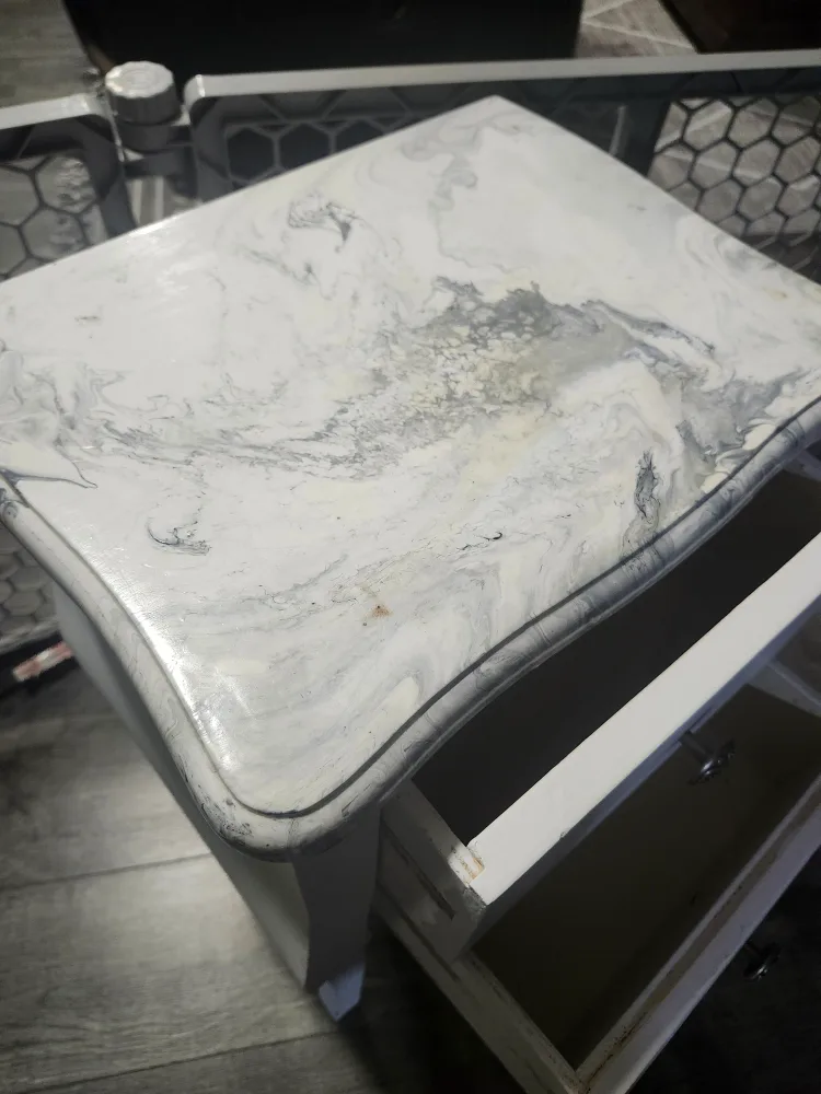 White Marble Top Side Table image indicator(4)