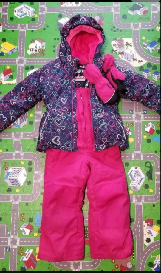 Gusti Snowsuit - Size 5 thumbnail
