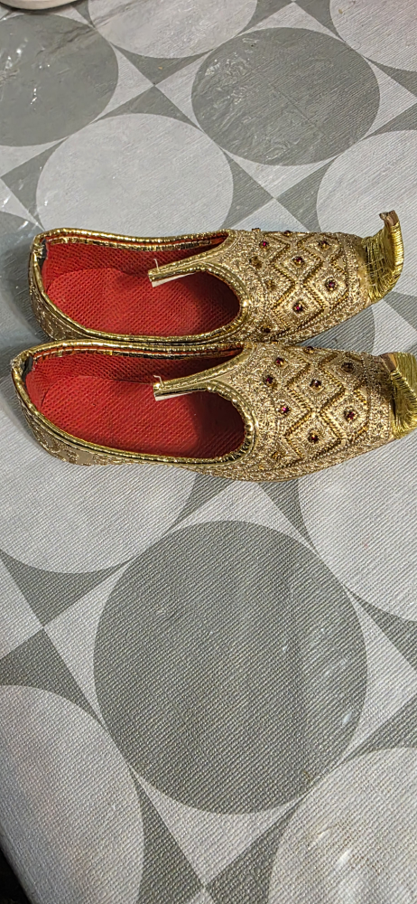 Traditional Pakistani or Indian baby Shoes - photo 4