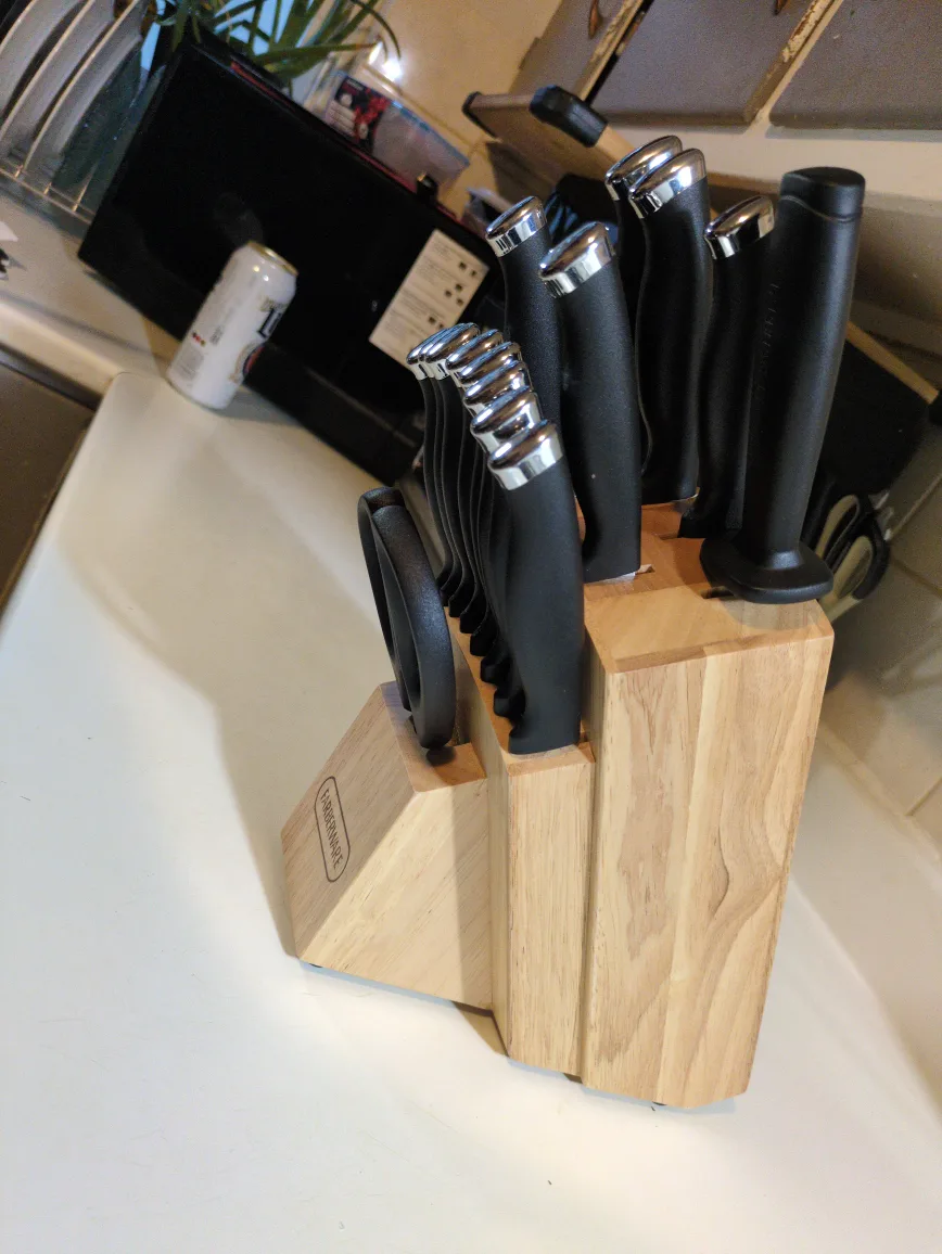 Farberware 15-Piece Knife Block Set image indicator(2)