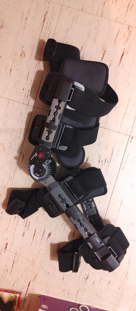 DonJoy X-Act ROM Knee Brace