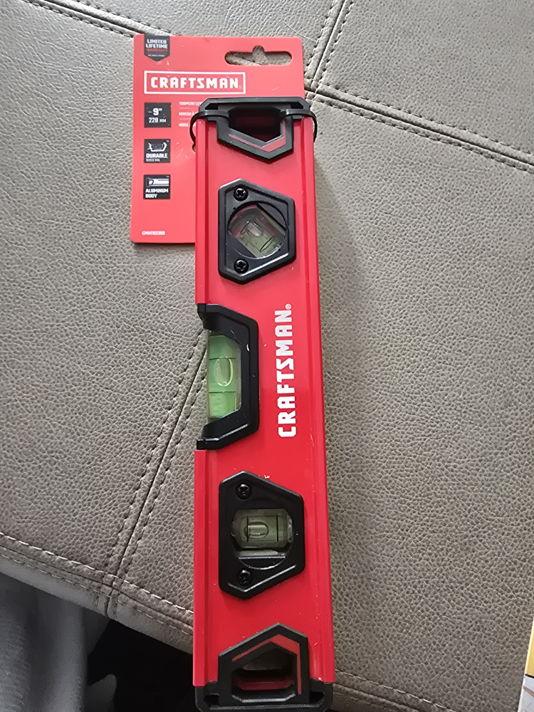 Craftsman 9-inch Torpedo Level - Like New!
