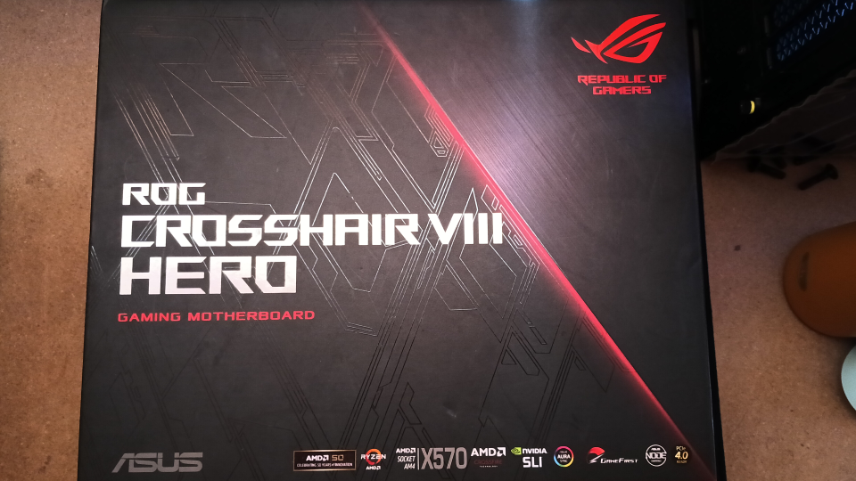 ASUS ROG Crosshair VIII Hero
