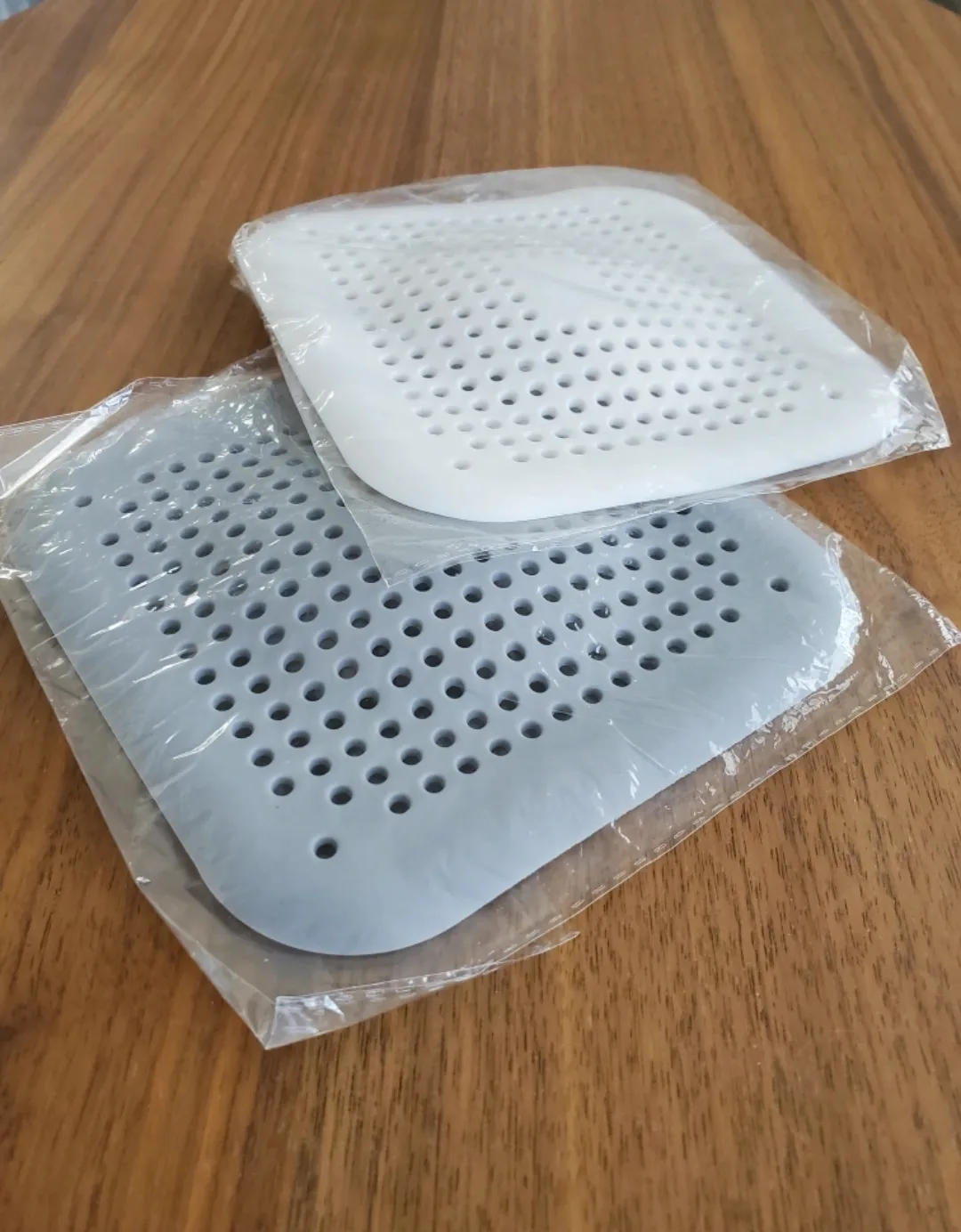 Pair of new Silicone Drain Covers