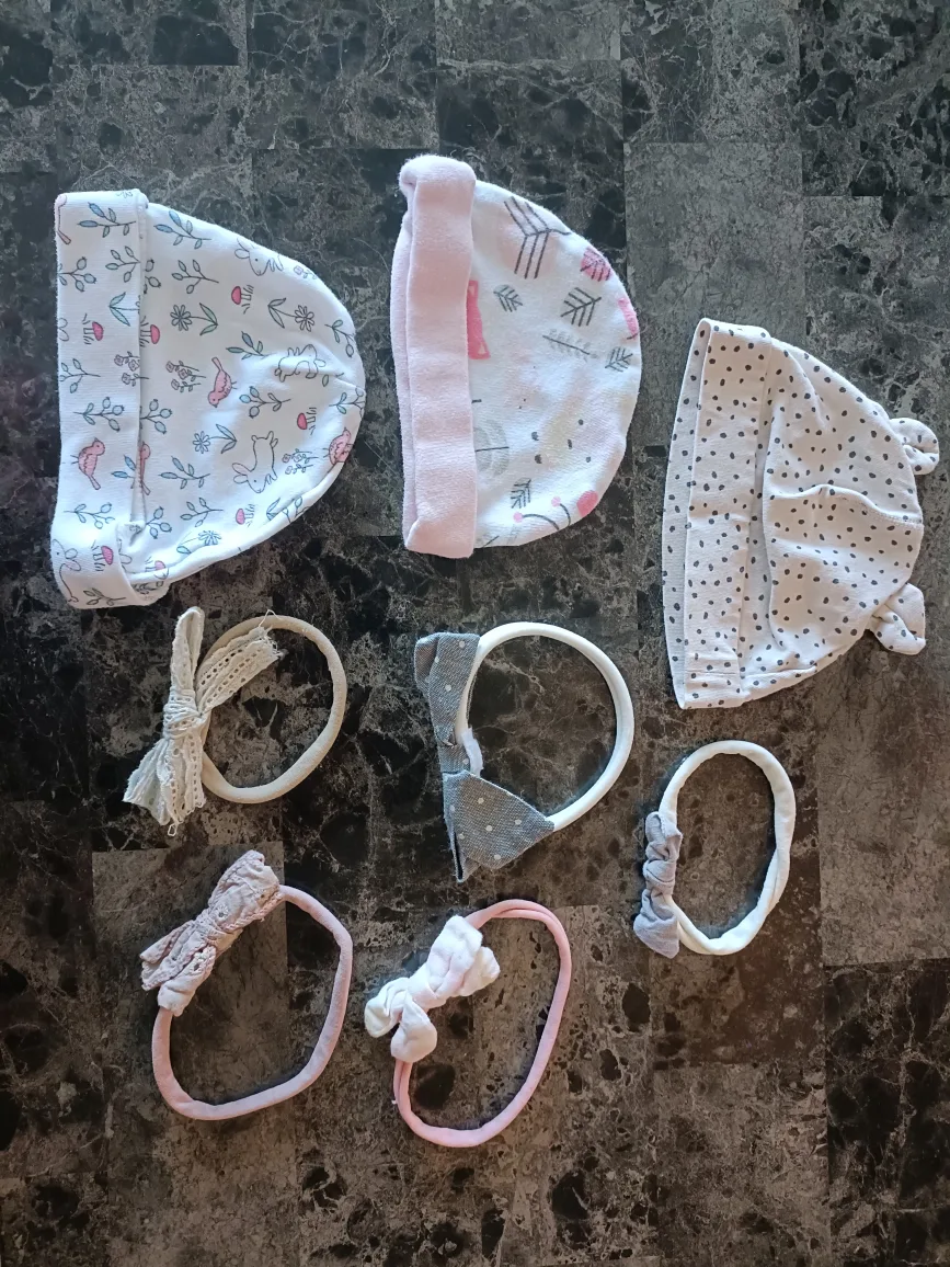 Baby Hats and Headbands Bundle thumbnail