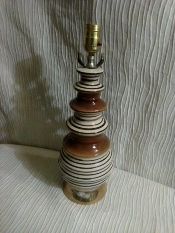 Ceramic Table Lamp - Brown & White