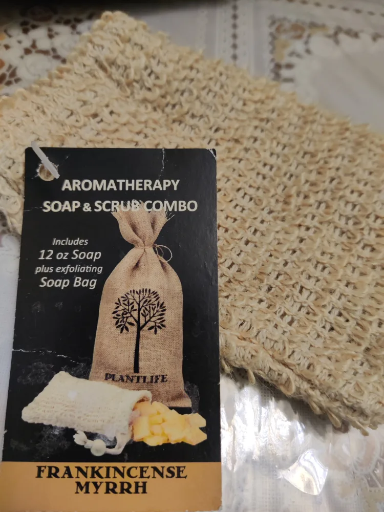 Plantlife Aromatherapy Soap & Scrub Combo image indicator(3)