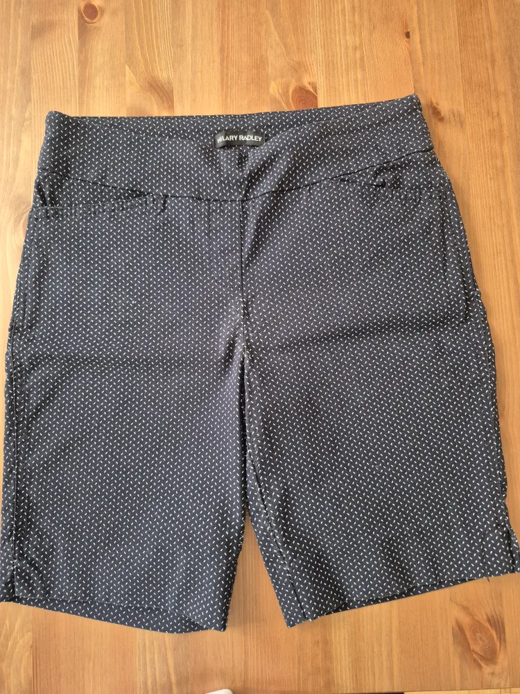Hilary Radley Shorts - Size S thumbnail