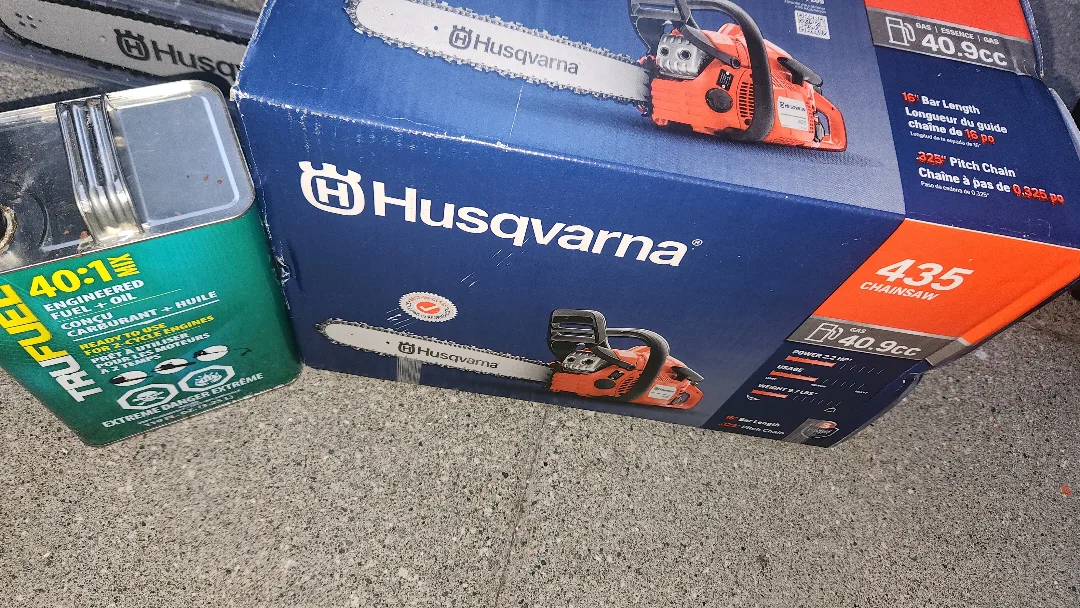 Husqvarna 435 Chainsaw - New image indicator(2)