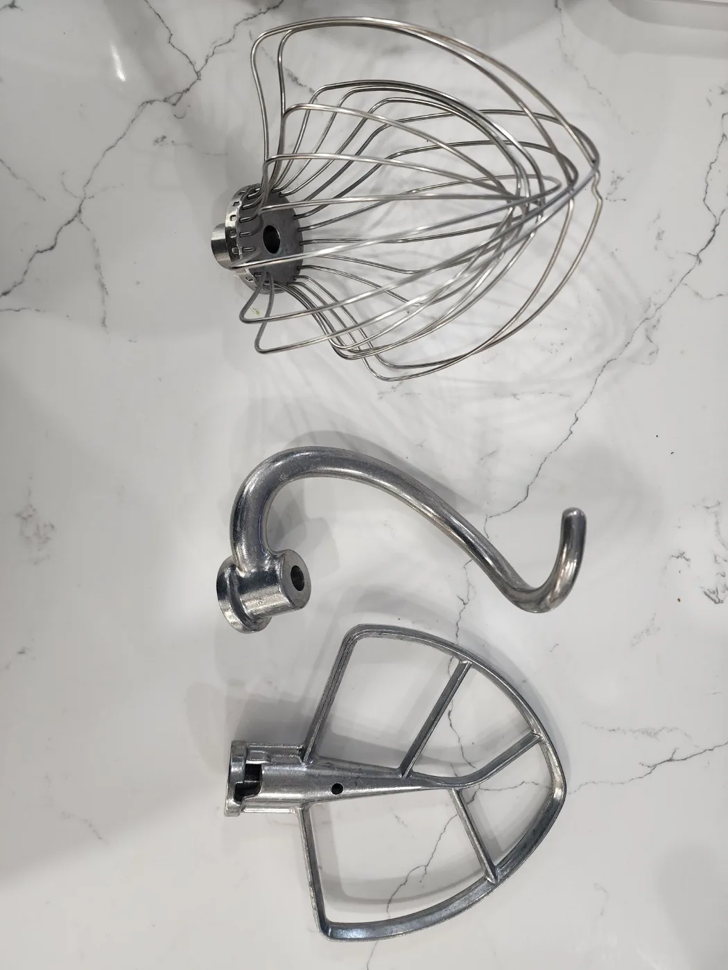 KitchenAid 610 Mixing Bowl - William Sonoma Exclusive image indicator(9)