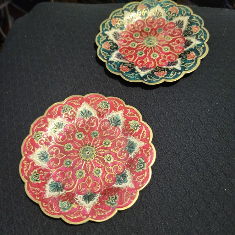 Decorative Brass Enamel Trinket Dishes (Set of 2) thumbnail