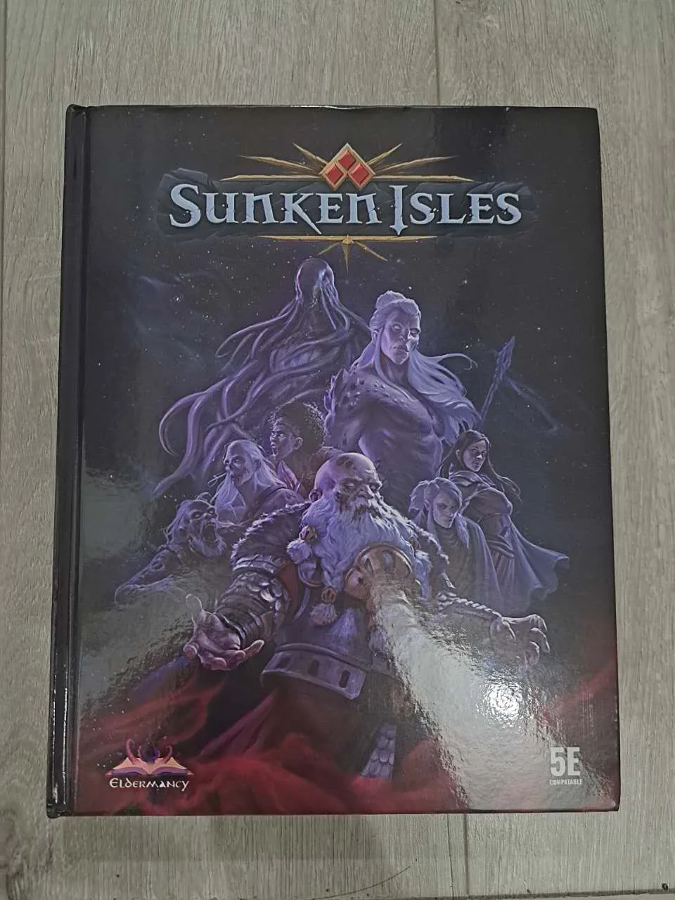 Brand new Dungeons and Dragons Sunken Isles hardcover book thumbnail