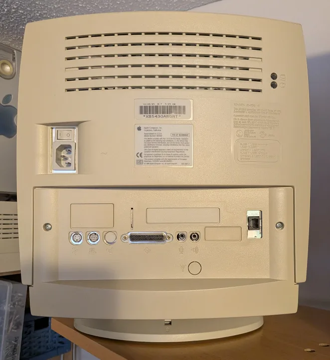 Rare Macintosh Performa 5200CD, Upgraded image indicator(5)