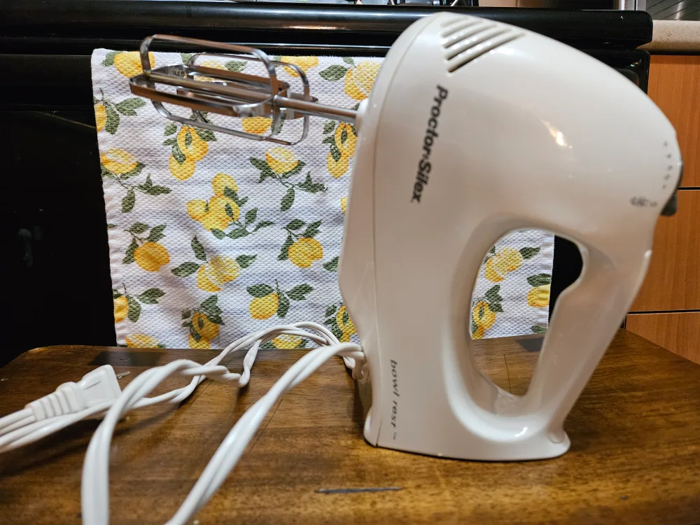 Proctor Silex Bowl Rest 5-Speed Mixer image indicator(2)