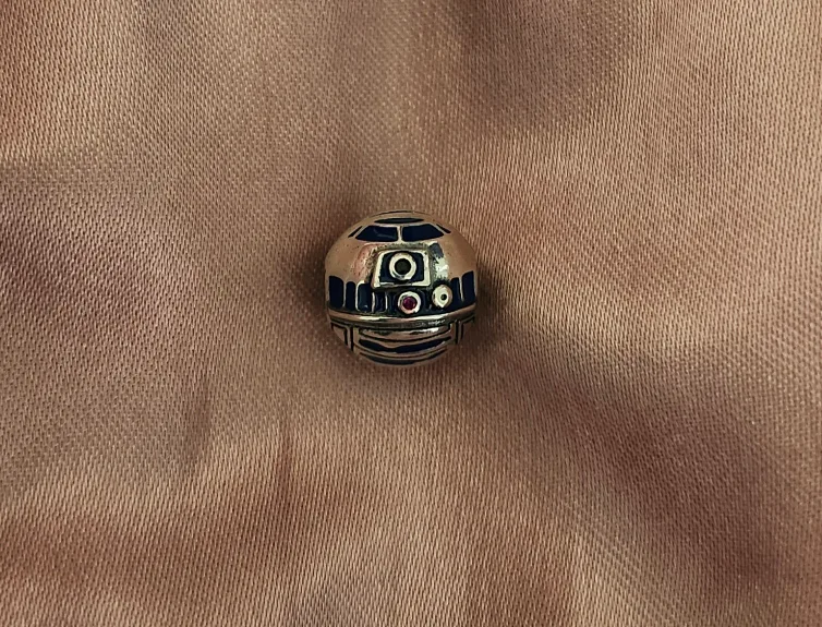 Star Wars R2-D2 Clip Charm thumbnail