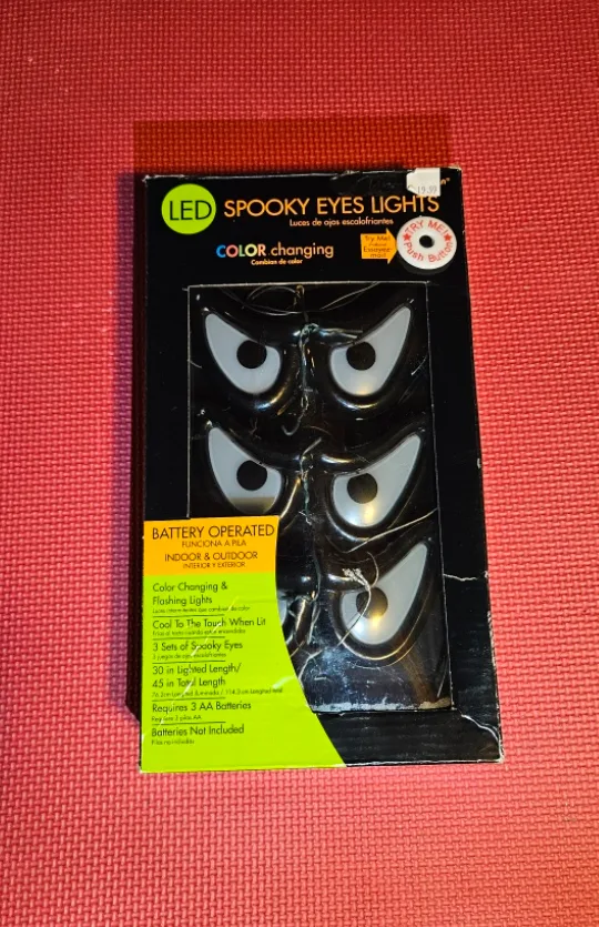 Halloween LED Spooky Eye Lights - Color Changing thumbnail