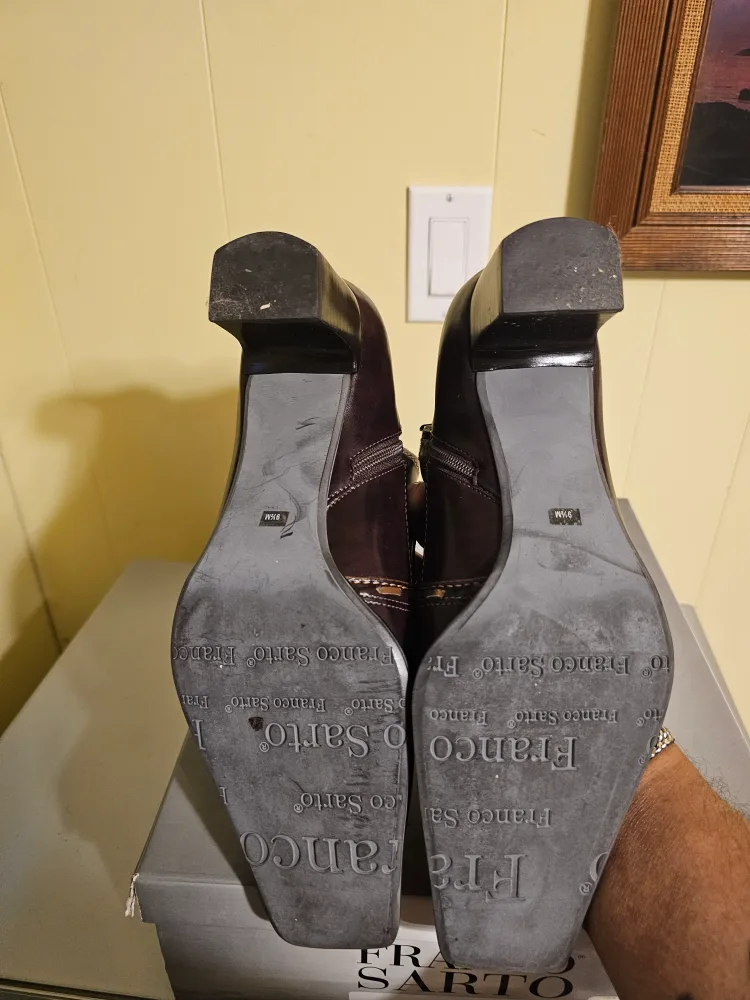 Franco Sarto Shetland Espresso Boots - Size 9.5M image indicator(4)