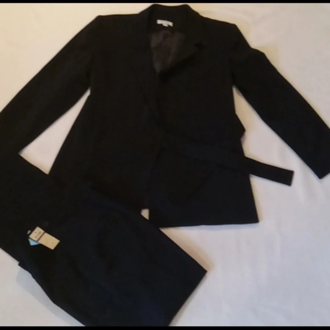 NWT | ICE CUBE BY MICHAEL BLACK SUIT | SIZE 8🎈 thumbnail