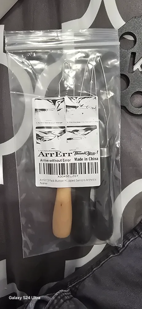 New ArrErr 3-Pack Button Hook for Seniors thumbnail