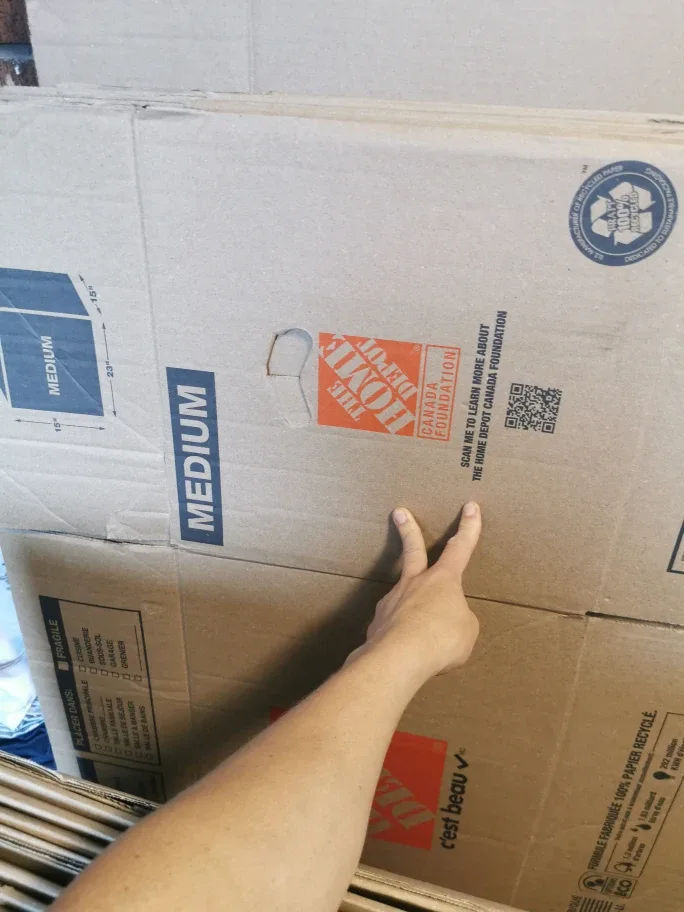 24 or 25 Home Depot Moving Boxes - Small, Medium, Large image indicator(2)