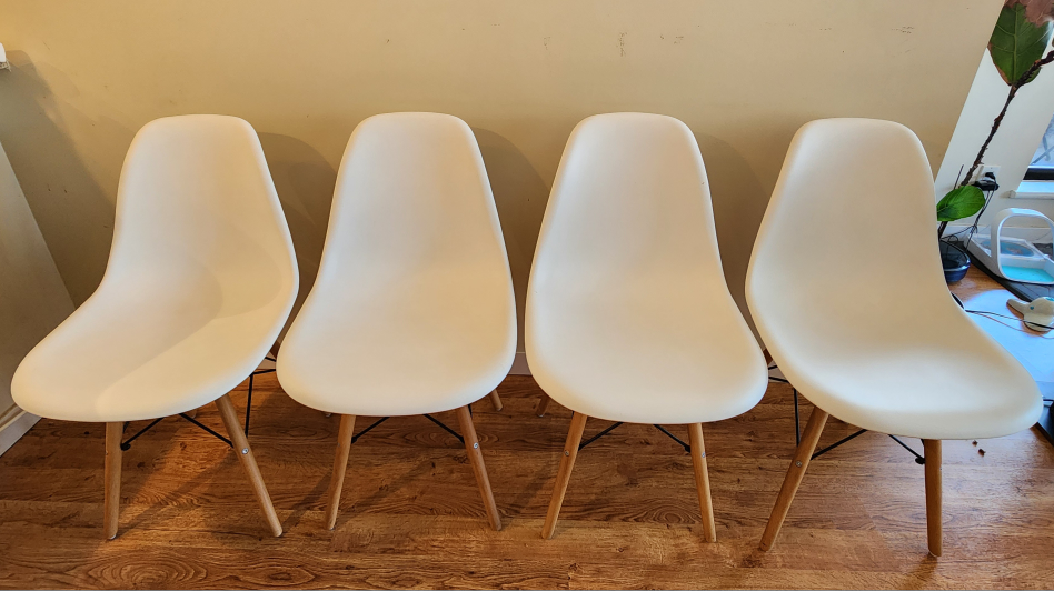 Set of 4 White Dining Chairs (currently disassembled)