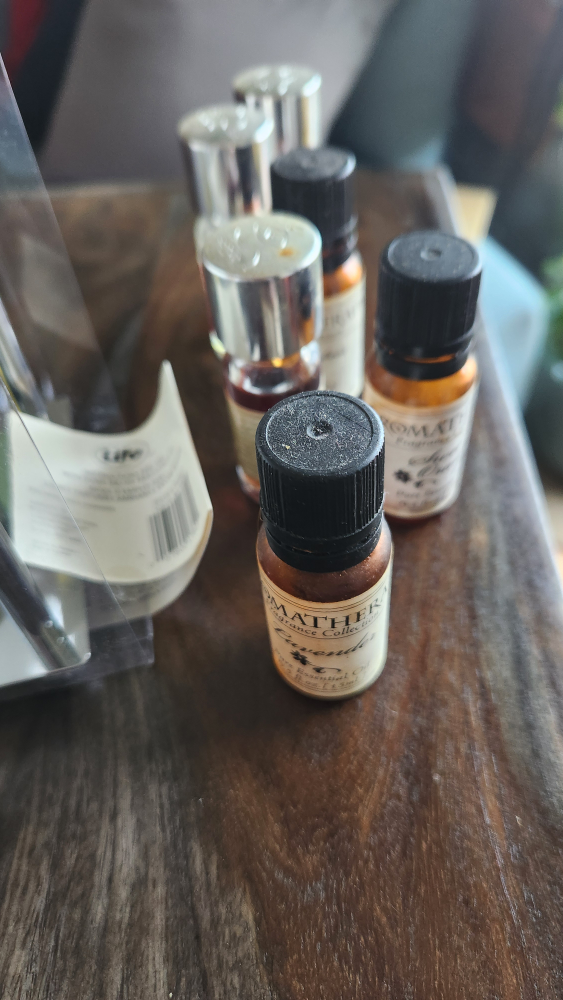 Life Home Decor Fragrance Burner & Essential Oils - photo 2
