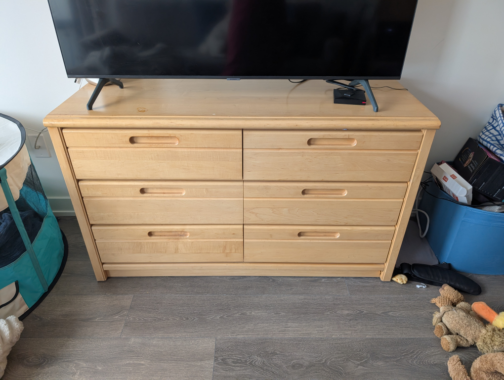 Wood Dresser - 6 Drawers