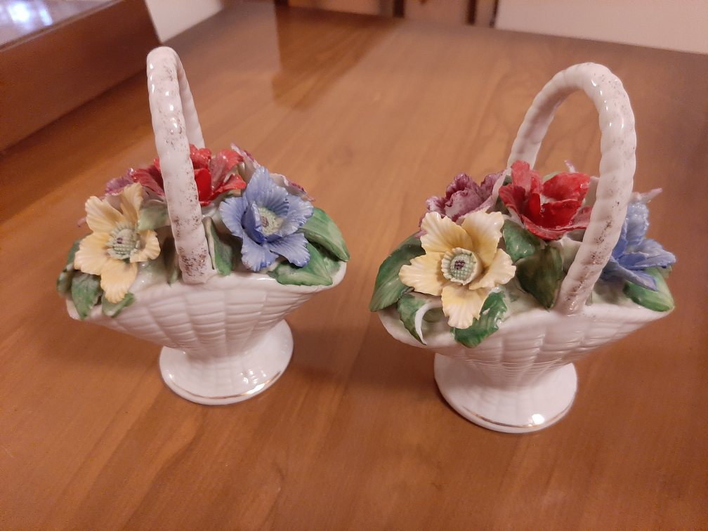 Vintage Floral Basket Figurines - Pair