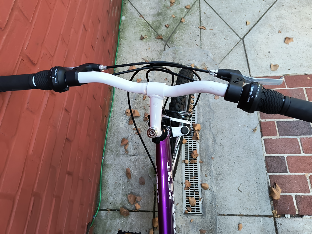Purple Bicycle - photo 2