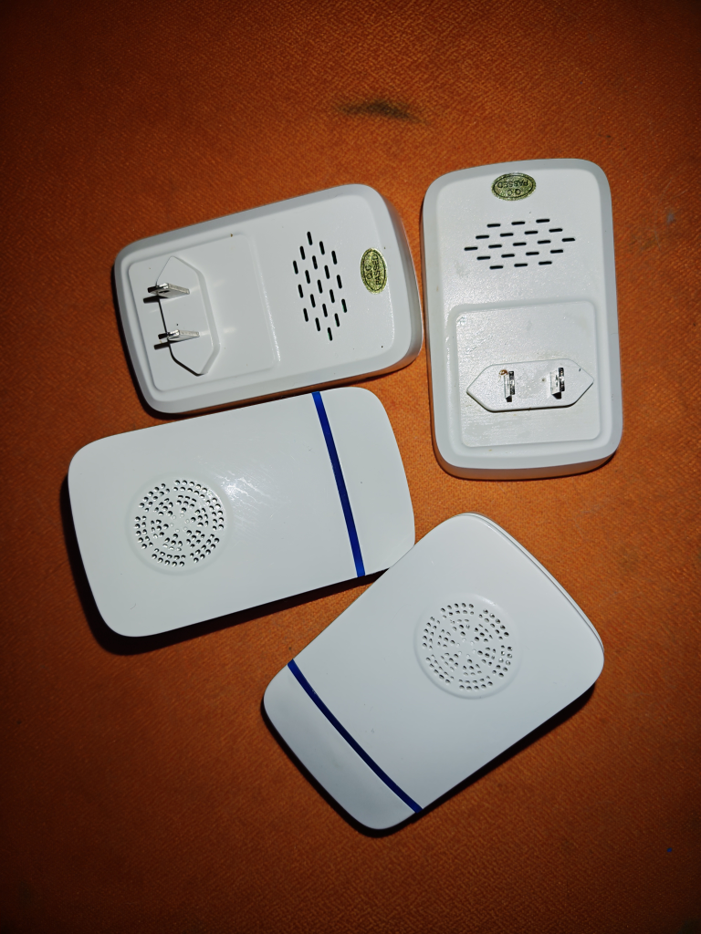 4 Ultrasonic Pest Repeller Plugs