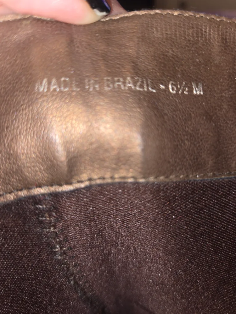 Skechers Brown Leather Platform Boots - Size 6.5 image indicator(2)