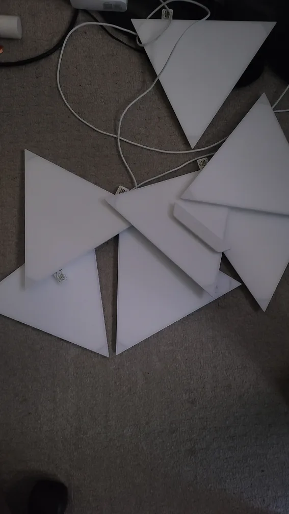 nanoleaf triangle rythm panels thumbnail