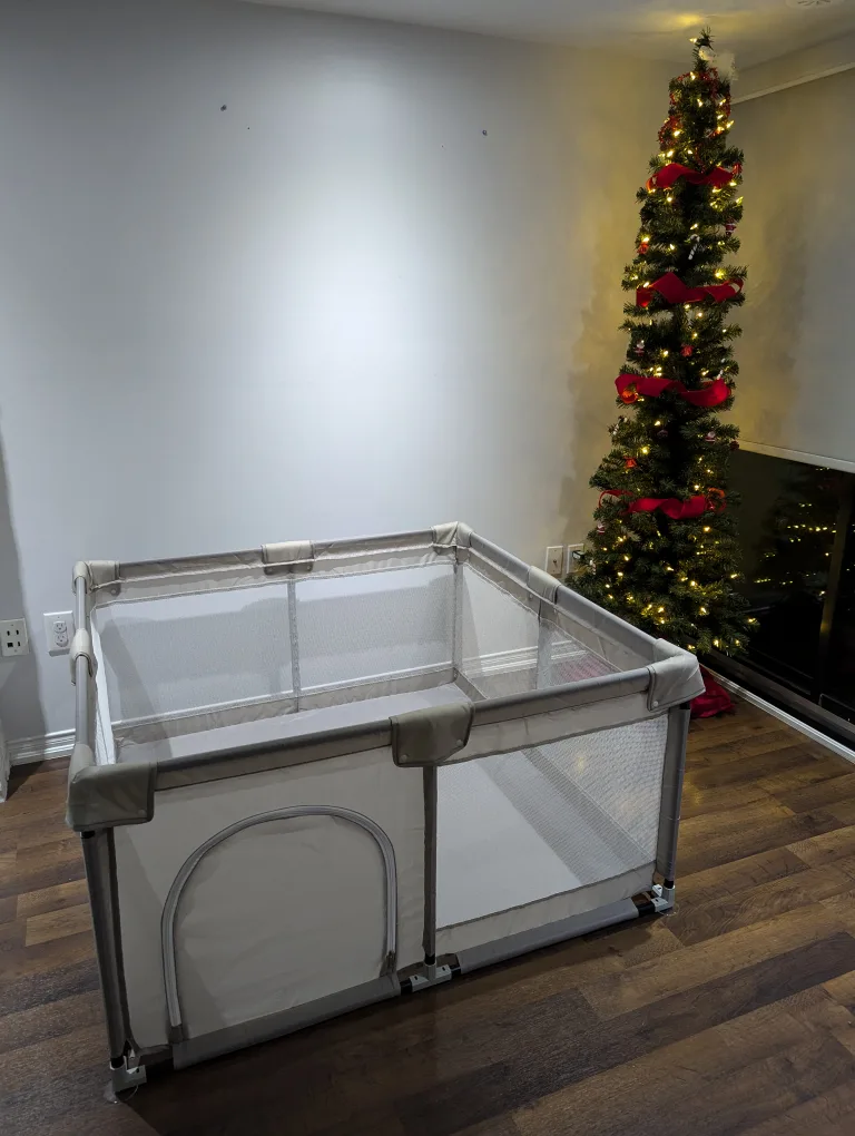 Baby Playpen with Mat - 47x47x27 inches image indicator(4)